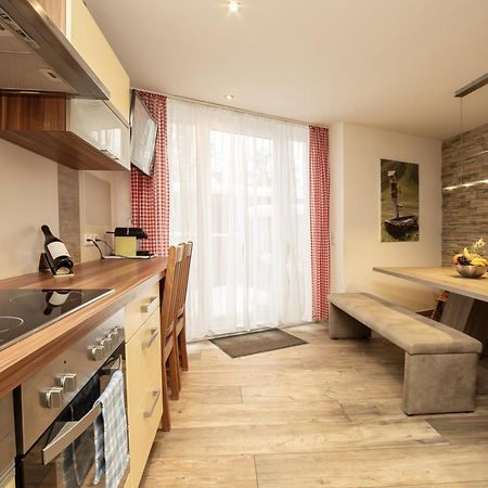 Ferienwohnung Nagelschmied ラートシュタット エクステリア 写真